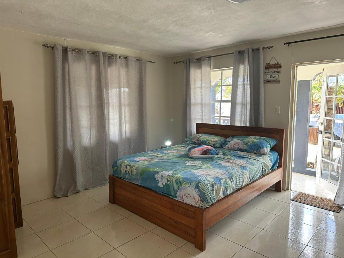 Studio - Begane Grond - Poolside Кралендижк Екстериор снимка